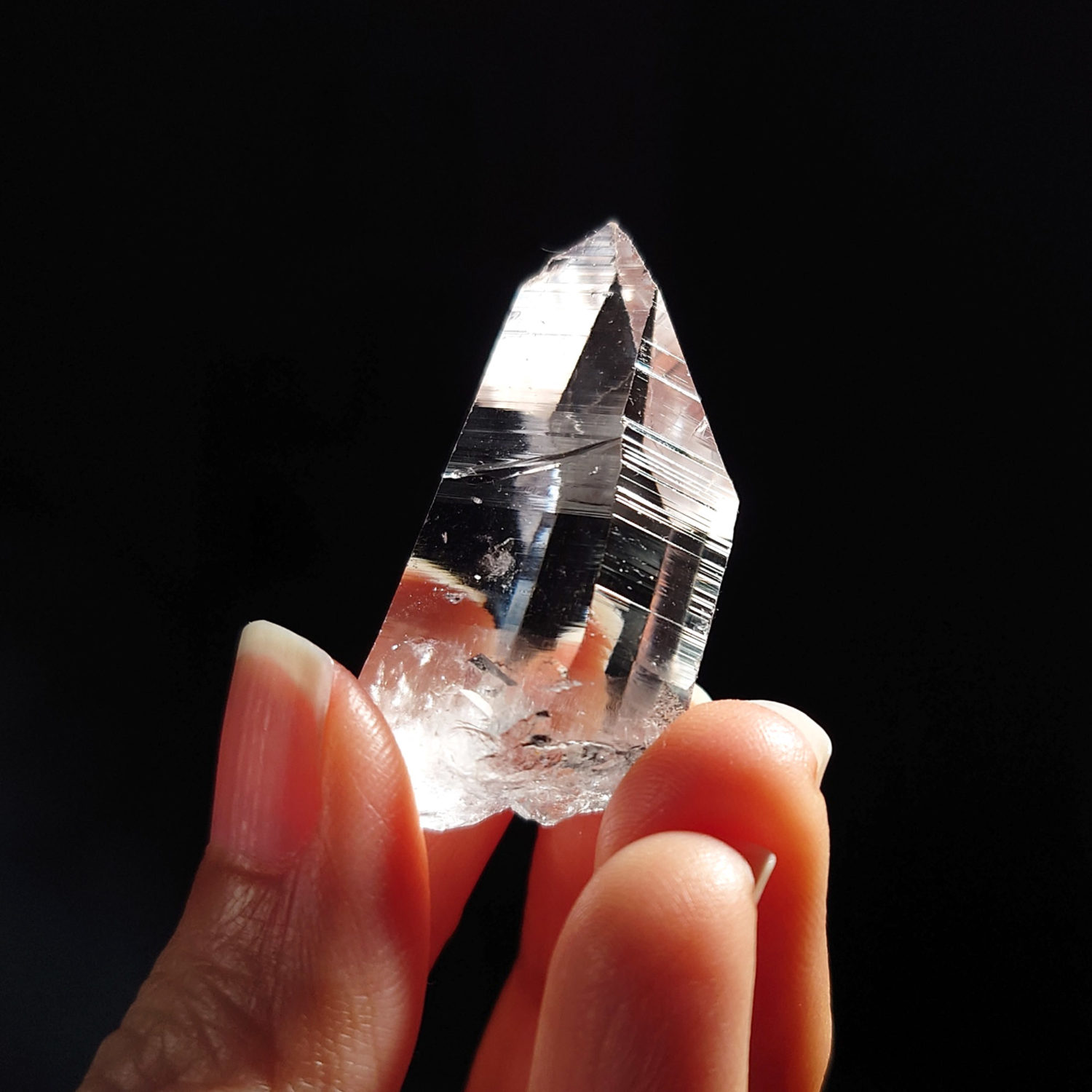 列木里亞水晶 | 艾希斯女神 | 窗水晶 18g (2442-10) - Image 3