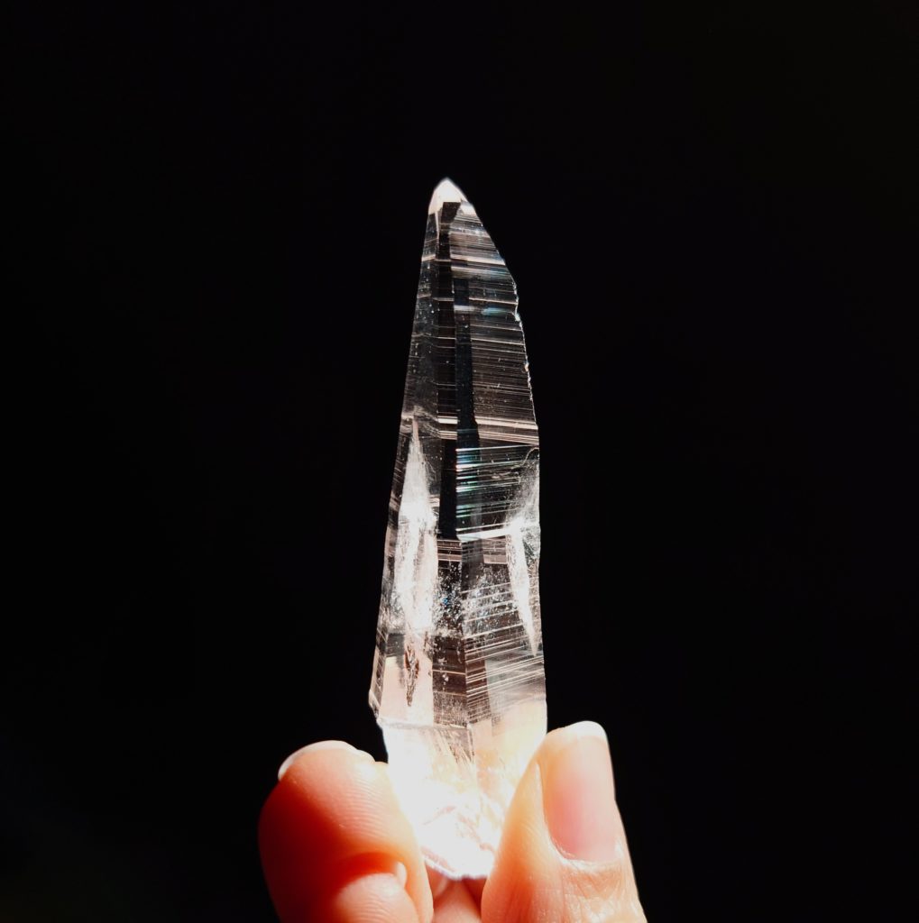 レムリアンクリスタル - 包括的な進化につながる素晴らしい新開発